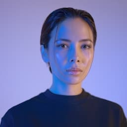 Retrato de Laura S., empresaria de estética en Sevilla
